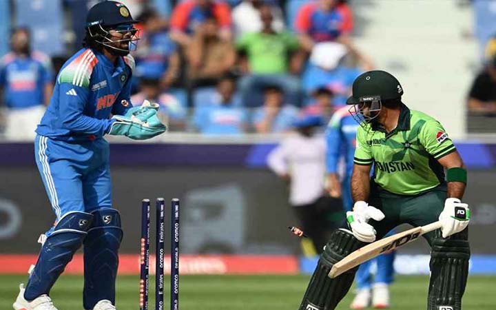 পাকিস্তানকে আড়াইশোর আগেই থামাল ভারত